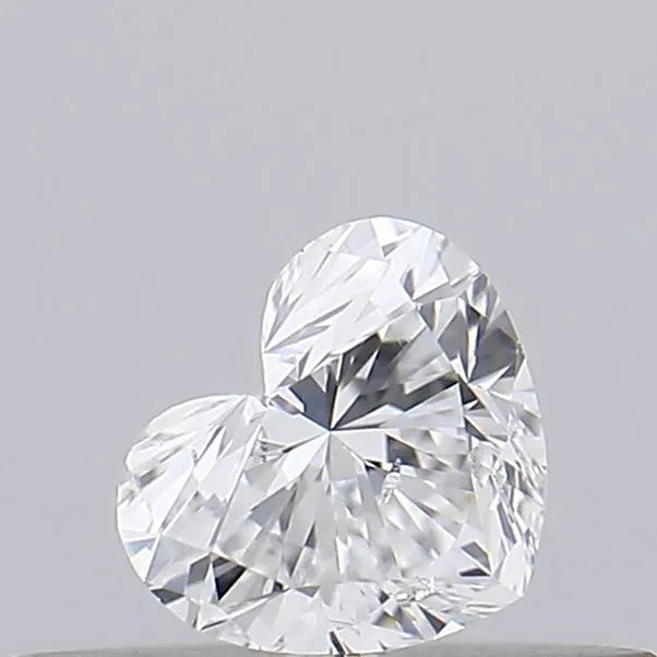 0.18ct Heart Natural Diamond (Colour D, Clarity SI2, GIA)