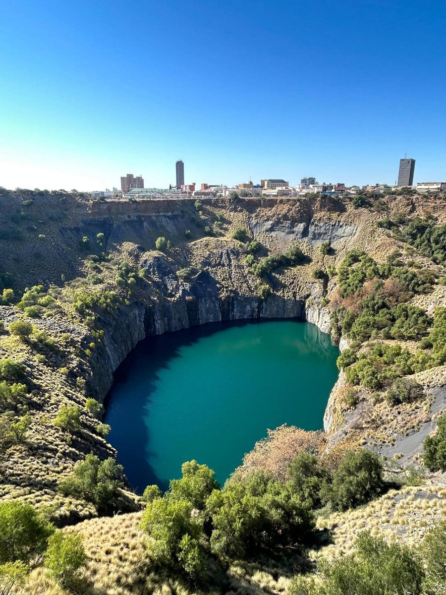 The Big Hole, historisk diamantgruva i Kimberley, Sydafrika