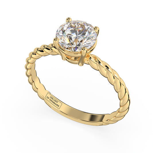 Maja Solar-Grown Solitaire Ring in 14K gold with lab-grown diamond